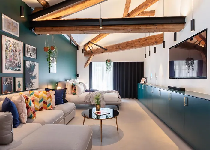 Mini loft