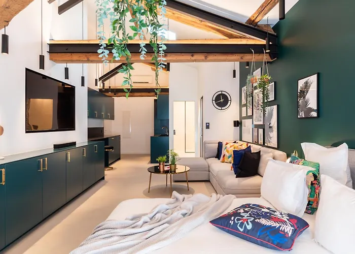 Mini loft